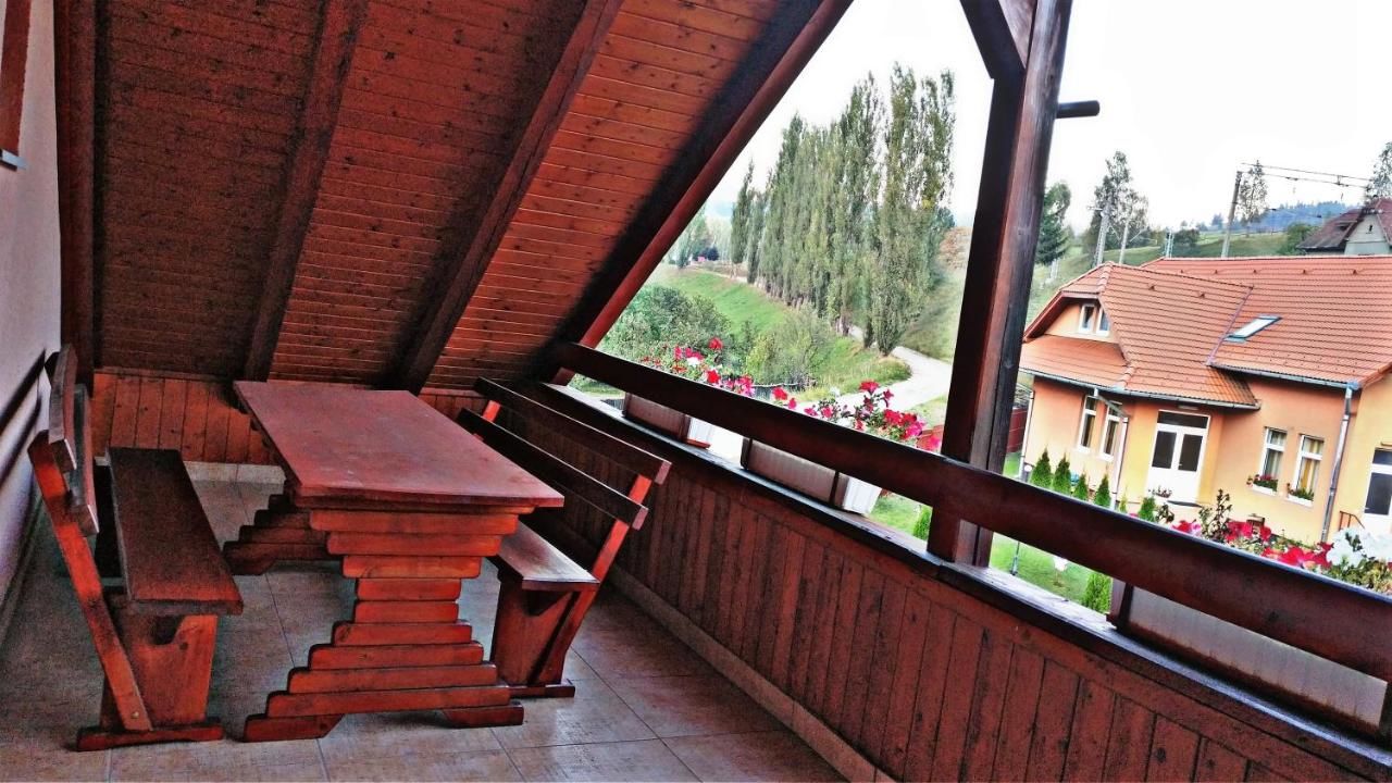 Отели типа «постель и завтрак» Picnic Panzio Lunca de Sus